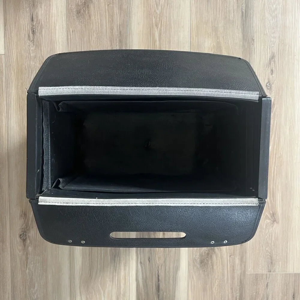 1970s Vintage Security Locking Hardshell Pilot Attache or Catalog Case Briefcase